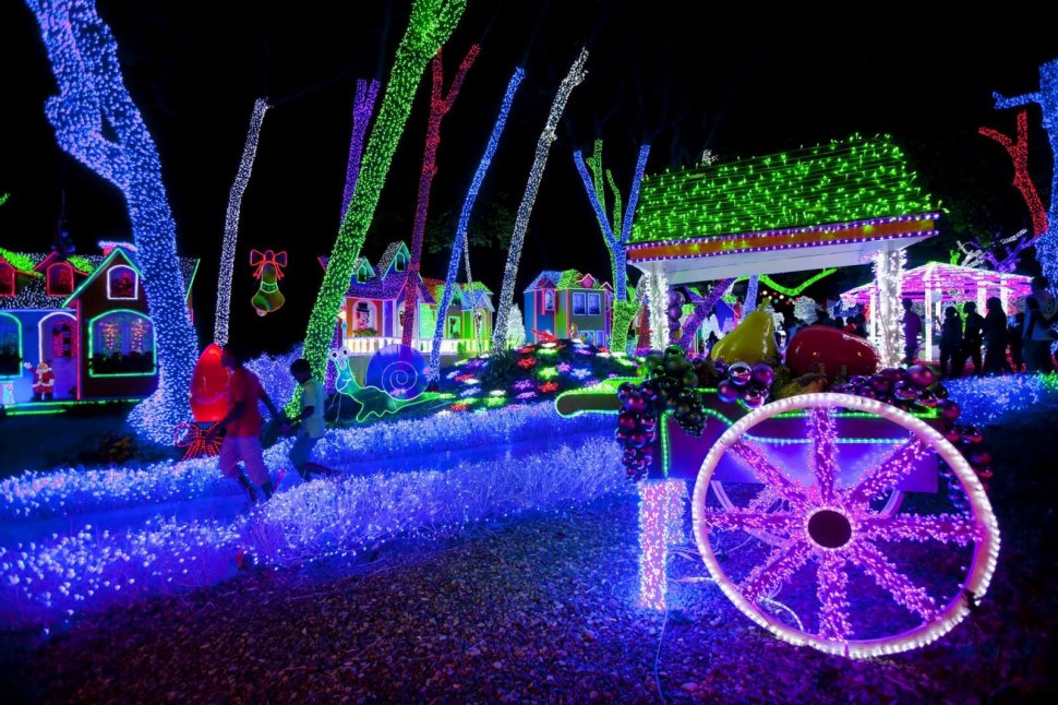 festival-de-luces-en-el-parque-iberoamerica-en-santo_970_646_1165800